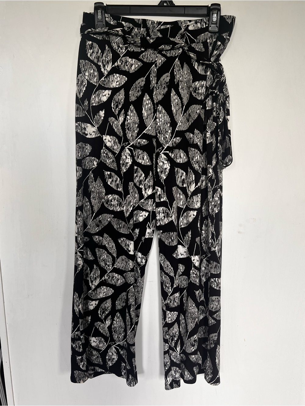 Joan Vass New York Pants Womens M Black Cream Leaf Print Wide Leg Tie Waist